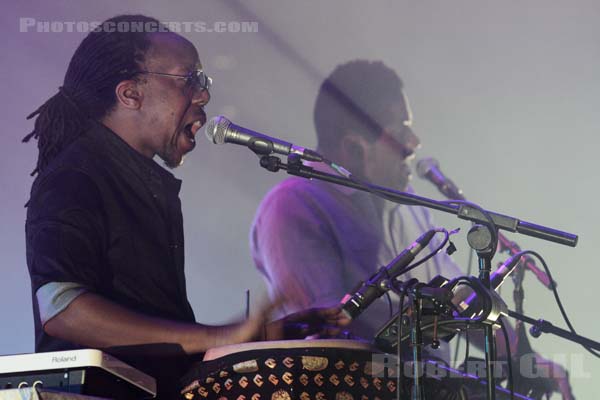 SHABAZZ PALACES - 2012-05-25 - PARIS - Espace Charlie Parker - Grande Halle - 